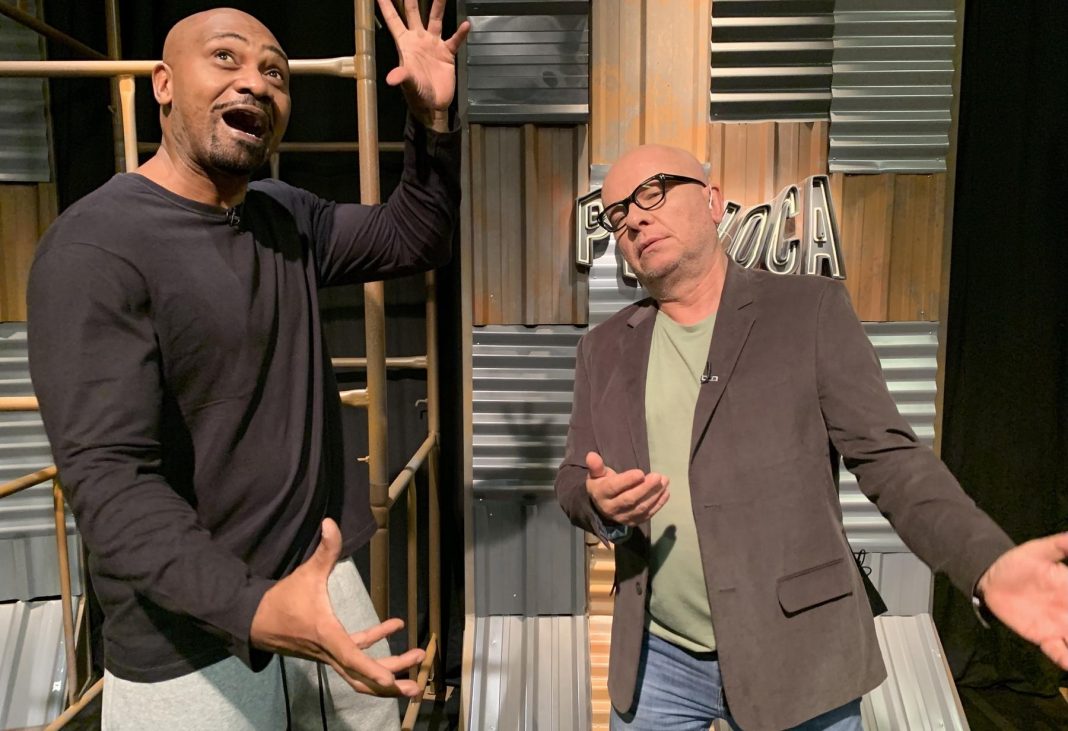 MV Bill é o convidado de Marcelo Tas