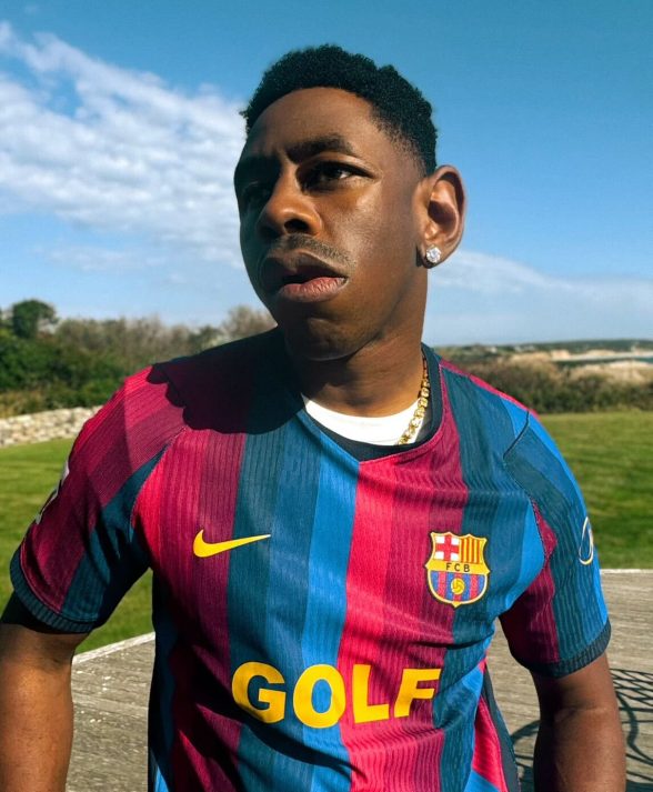 Tyler, The Creator assina camisa do FC Barcelona e lança coleção exclusiva Tyler, The Creator assina camisa do FC Barcelona e lança coleção exclusiva